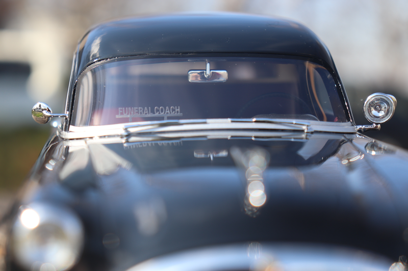 Illustration for article titled 1/18 Packard Henney HearseĀ
